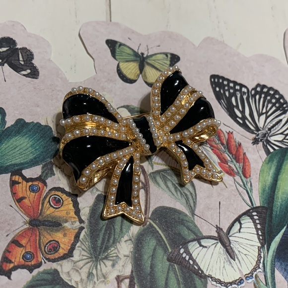 Black pearlized bow brooch gold tone - Picture 8 of 10